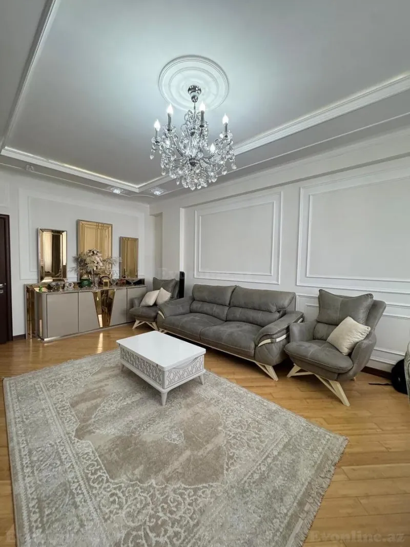 Satılır 3 otaqlı Mənzil Yeni tikili 135 m² 28 May m. - şəkil 3