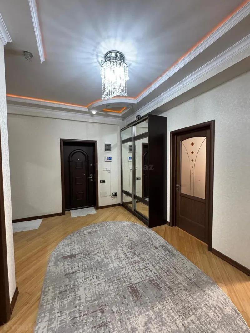 Satılır 3 otaqlı Mənzil Yeni tikili 135 m² 28 May m. - şəkil 15