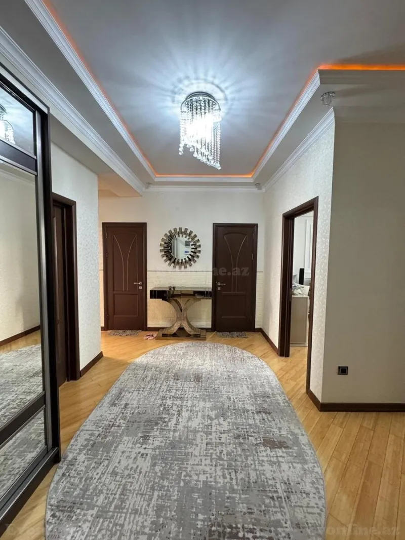 Satılır 3 otaqlı Mənzil Yeni tikili 135 m² 28 May m. - şəkil 16