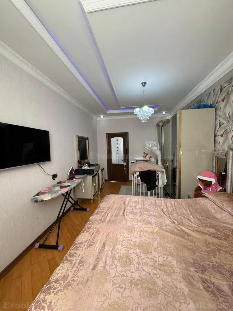 Satılır 3 otaqlı Mənzil Yeni tikili 135 m² 28 May m. - şəkil 19