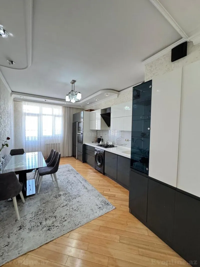 Satılır 3 otaqlı Mənzil Yeni tikili 135 m² 28 May m. - şəkil 25