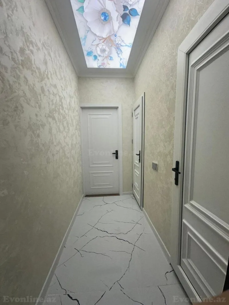 Satılır 2 otaqlı Mənzil Köhnə tikili 58 m² 1-ci mikrorayon - şəkil 2