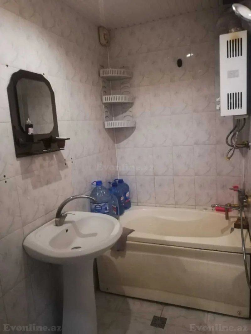 Satılır 2 otaqlı Mənzil Köhnə tikili 60 m² Əhmədli - şəkil 4