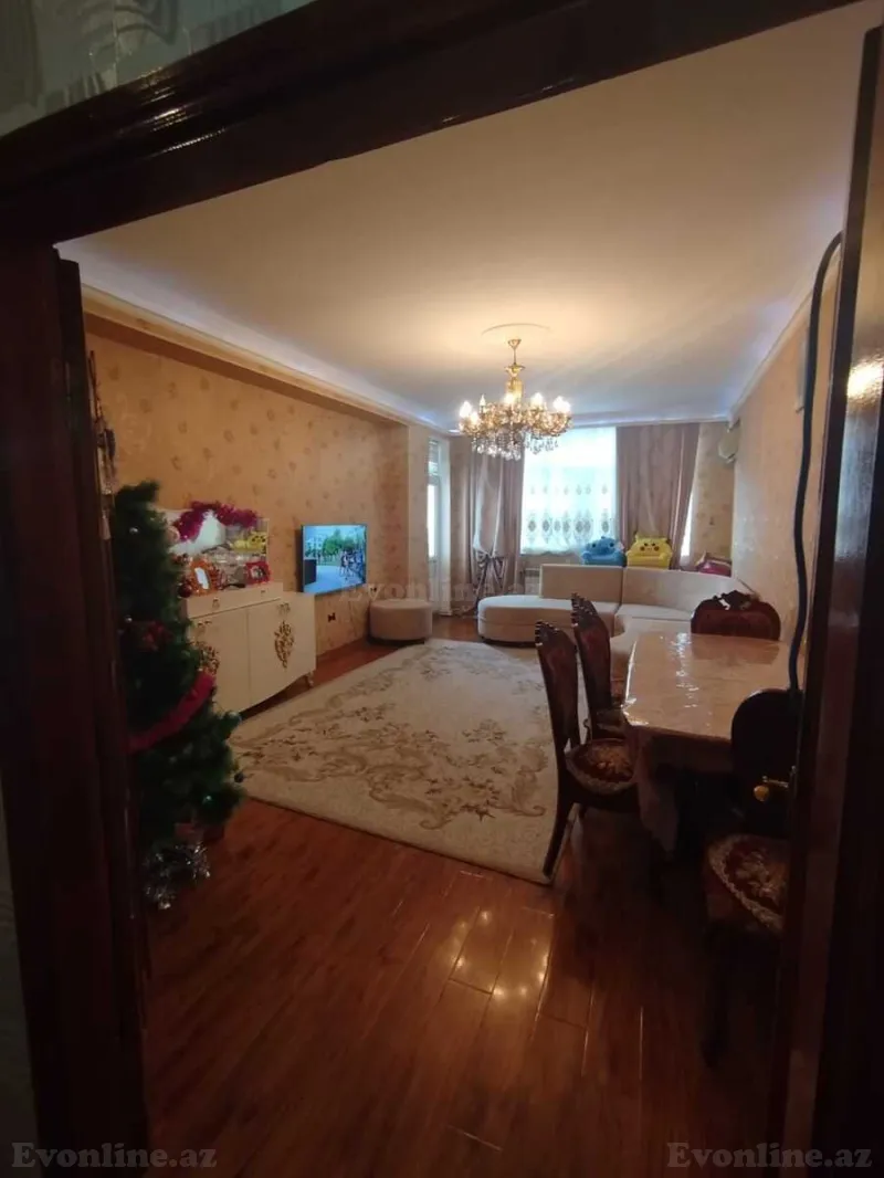 Satılır 3 otaqlı Mənzil Yeni tikili 120 m² 8-ci kilometr