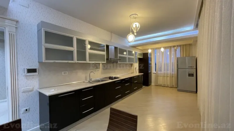 Kirayə verilir 3 otaqlı Mənzil Yeni tikili 170 m² Badamdar - şəkil 15