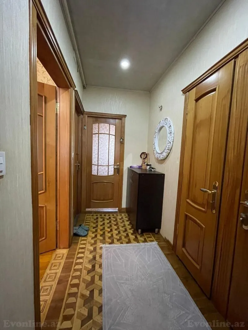 Kirayə verilir 3 otaqlı Mənzil Köhnə tikili 70 m² 8-ci mikrorayon - şəkil 4