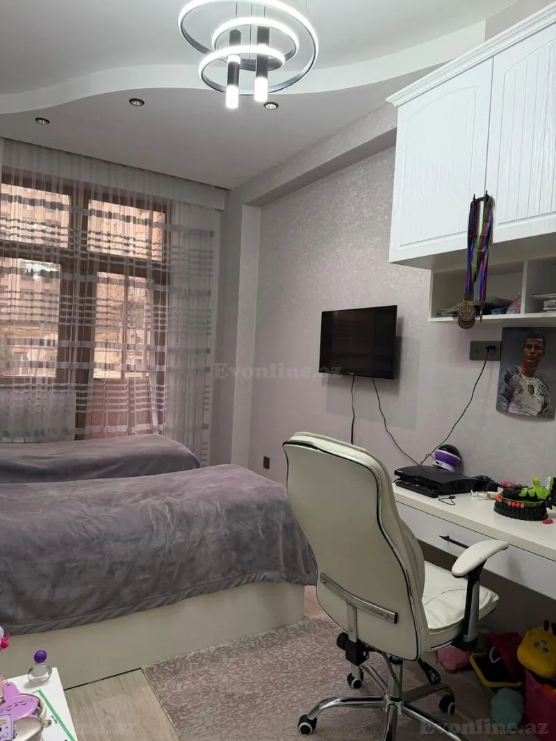 Satılır 3 otaqlı Mənzil Yeni tikili 100 m² 28 May m. - şəkil 10