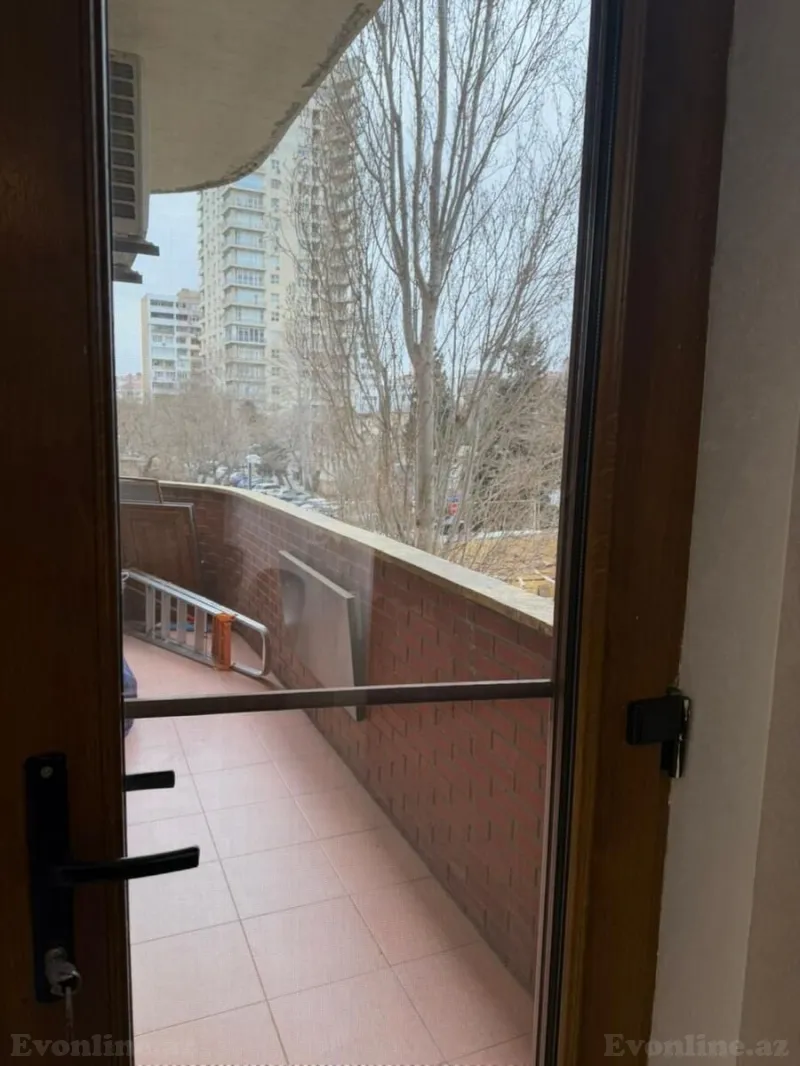 Satılır 3 otaqlı Mənzil Yeni tikili 100 m² 28 May m. - şəkil 11