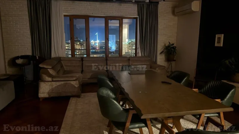 Satılır 5 otaqlı Mənzil Yeni tikili 240 m² Nizami m. - şəkil 3