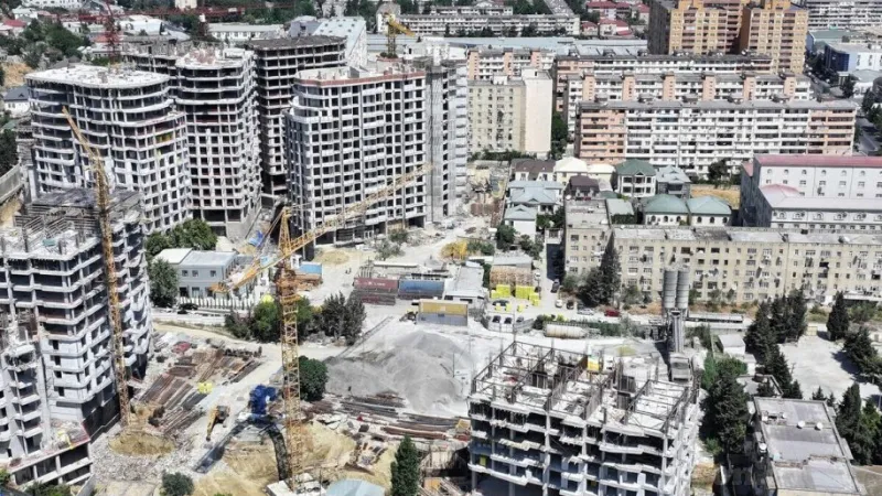 Satılır 3 otaqlı Mənzil Yeni tikili 98.3 m² Sabunçu r. - şəkil 2