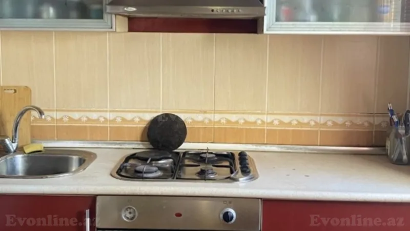 Kirayə verilir 3 otaqlı Mənzil Köhnə tikili 110 m² Neftçilər m. - şəkil 4