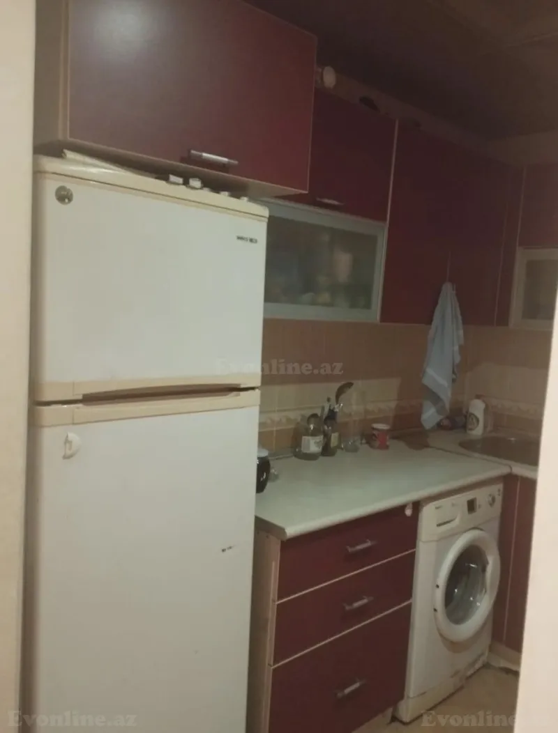 Kirayə verilir 3 otaqlı Mənzil Köhnə tikili 110 m² Neftçilər m. - şəkil 5