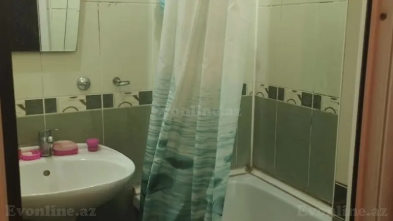 Kirayə verilir 3 otaqlı Mənzil Köhnə tikili 110 m² Neftçilər m. - şəkil 6