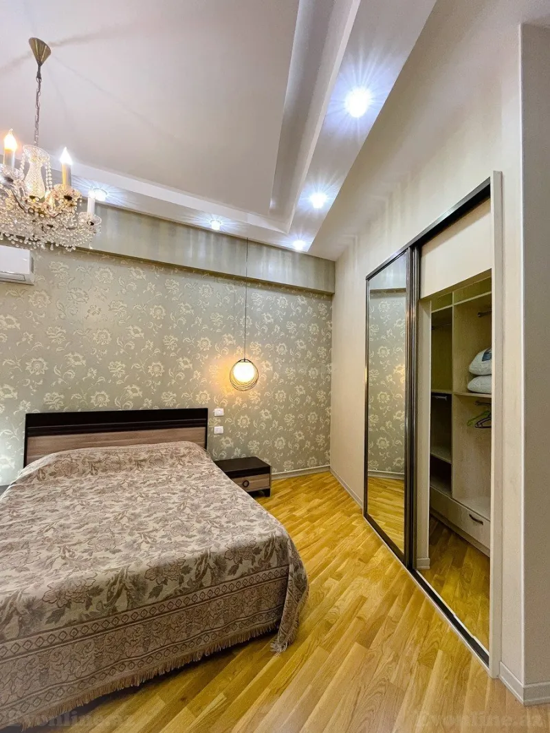 Kirayə verilir 3 otaqlı Mənzil Yeni tikili 125 m² Nizami m. - şəkil 14