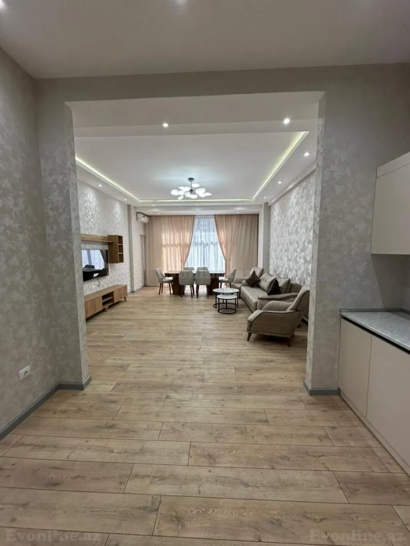 Satılır 2 otaqlı Mənzil Yeni tikili 83 m² 28 May m. - şəkil 6