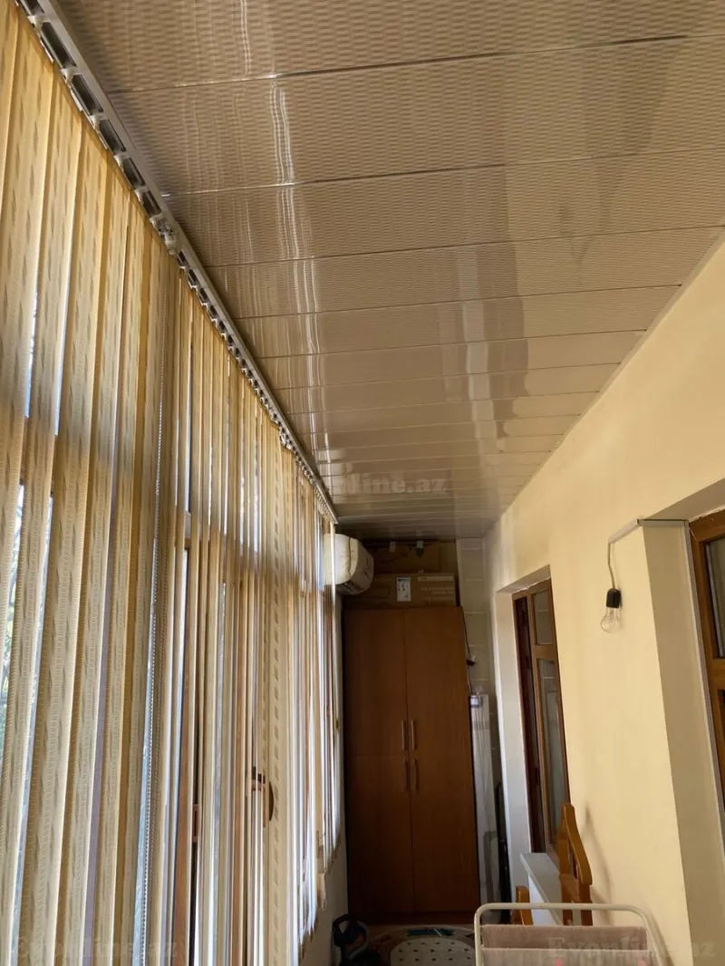 Satılır 5 otaqlı Mənzil Köhnə tikili 120 m² İnşaatçılar m. - şəkil 3