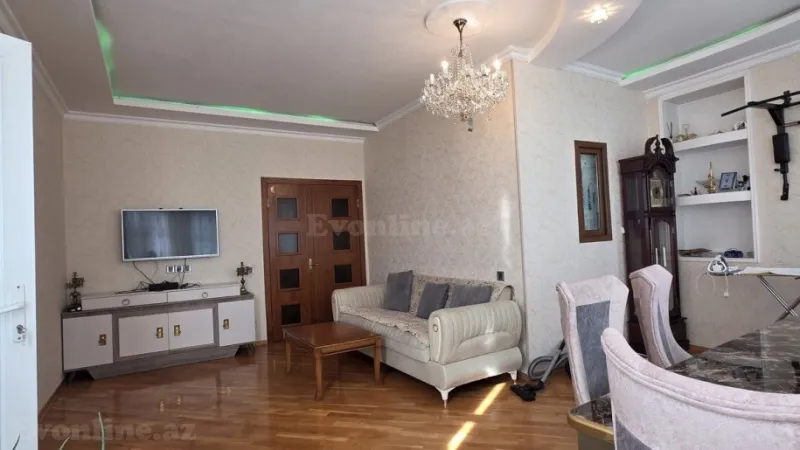 Satılır 4 otaqlı Mənzil Yeni tikili 105 m² Yasamal r. - şəkil 3