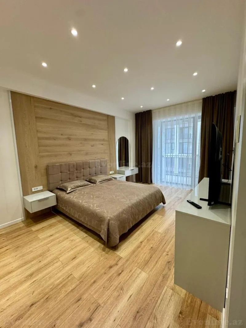 Kirayə verilir 2 otaqlı Mənzil Yeni tikili 110 m² Koroğlu m. - şəkil 2