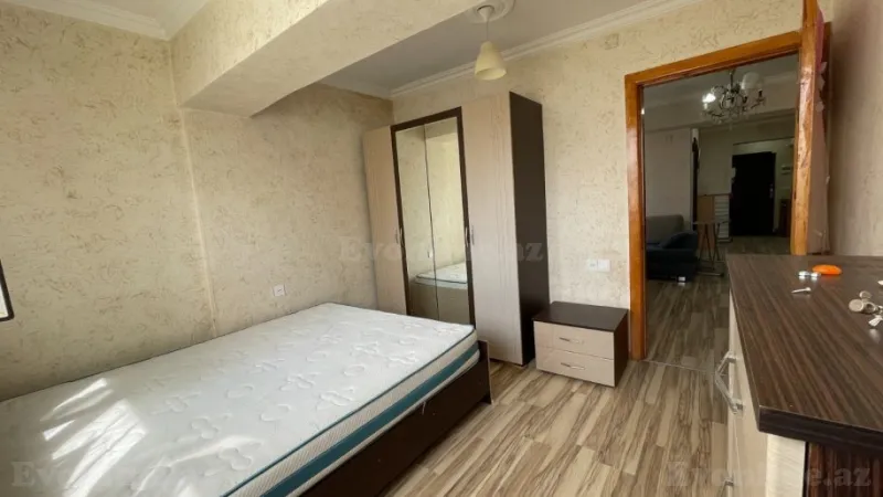 Kirayə verilir 4 otaqlı Mənzil Köhnə tikili 100 m² Kubinka