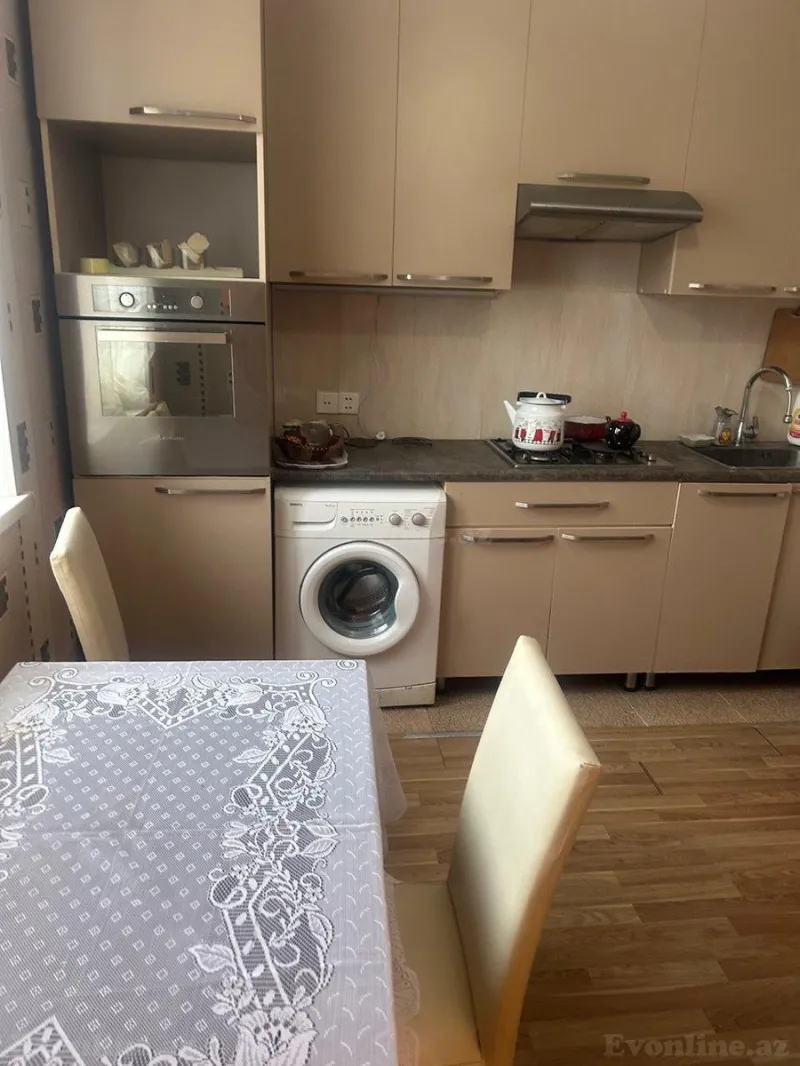 Kirayə verilir 2 otaqlı Mənzil Yeni tikili 60 m² Nərimanov r. - şəkil 16