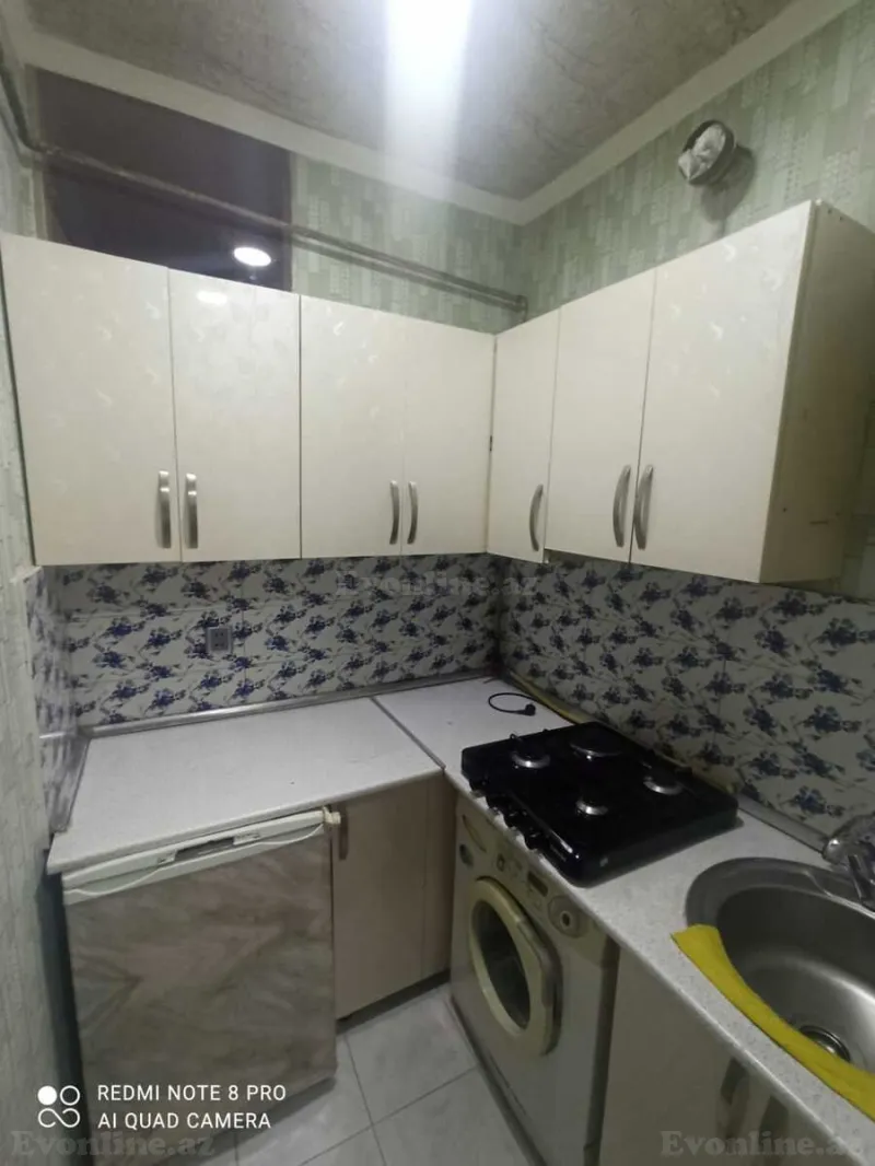 Satılır 1 otaqlı Mənzil Köhnə tikili 35 m² 5-ci mikrorayon - şəkil 4