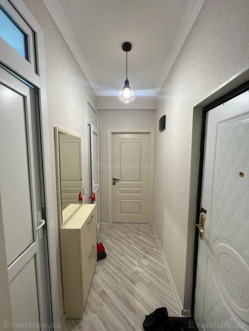 Kirayə verilir 2 otaqlı Mənzil Köhnə tikili 45 m² 7-ci mikrorayon - şəkil 9