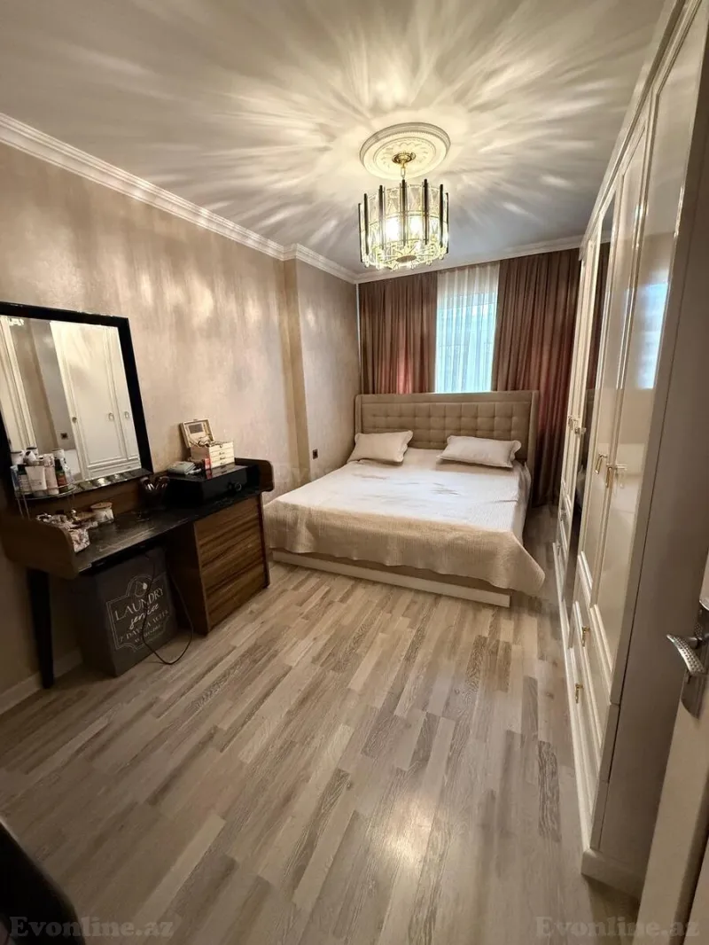 Satılır 3 otaqlı Mənzil Köhnə tikili 68 m² Qaraçuxur - şəkil 3