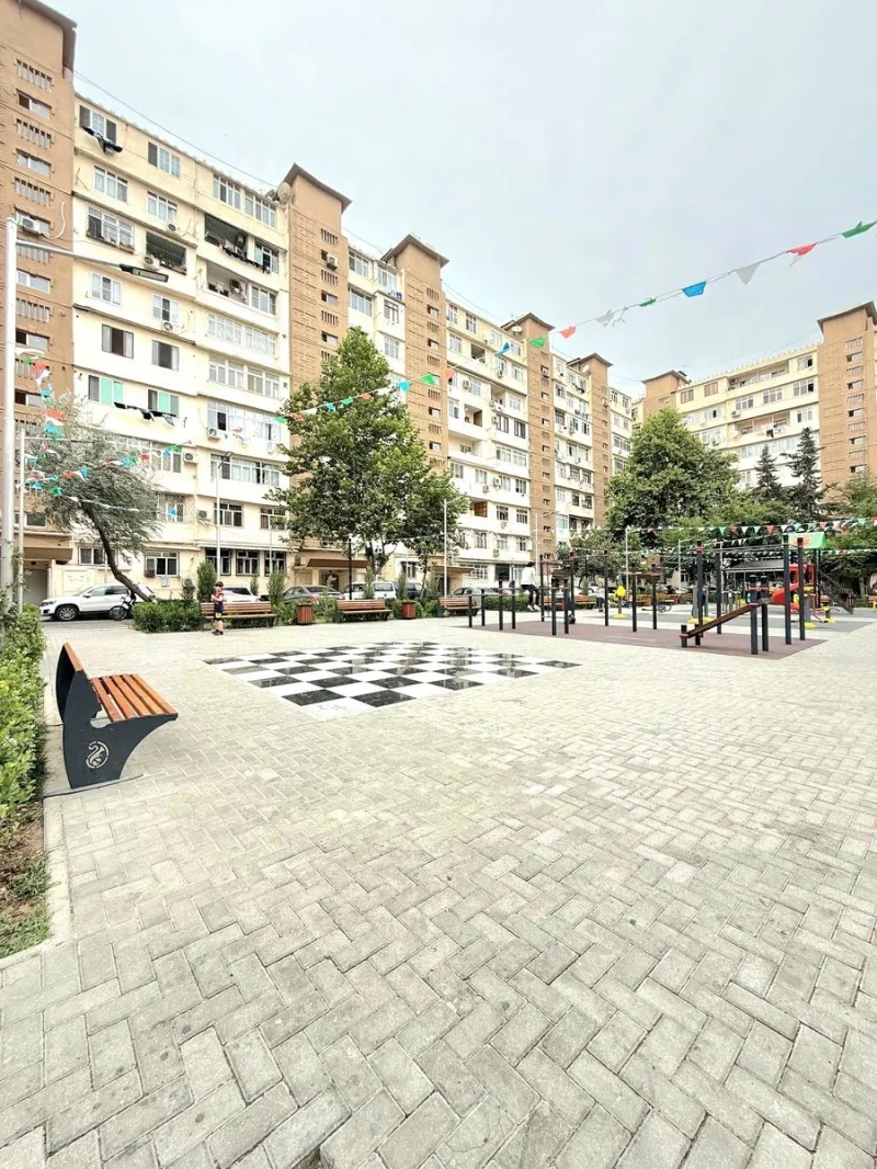 Satılır 1 otaqlı Mənzil Köhnə tikili 45 m² Yeni Yasamal