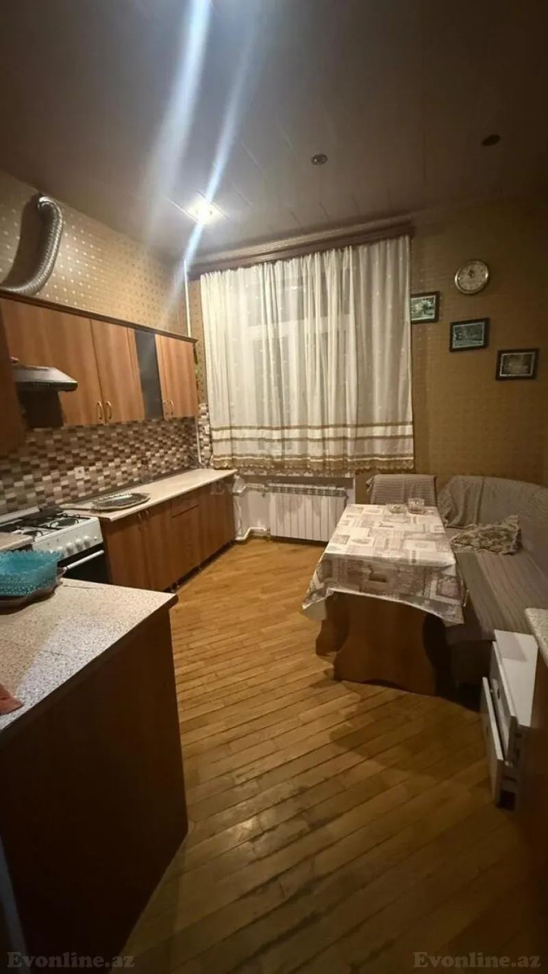 Kirayə verilir 2 otaqlı Mənzil Köhnə tikili 65 m² Nəriman Nərimanov m. - şəkil 12