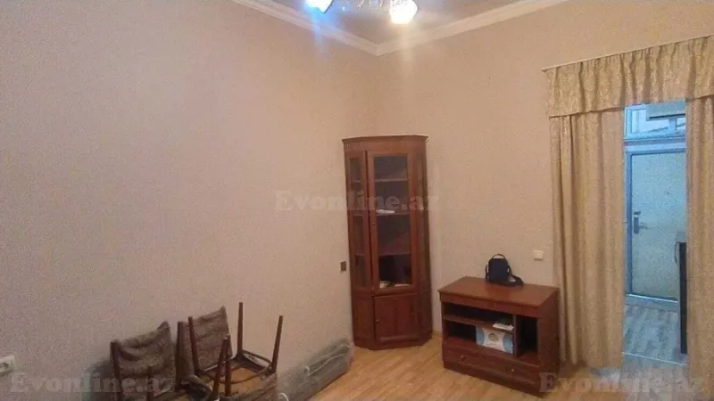 Kirayə verilir 1 otaqlı Mənzil Köhnə tikili 30 m² 28 May m. - şəkil 4