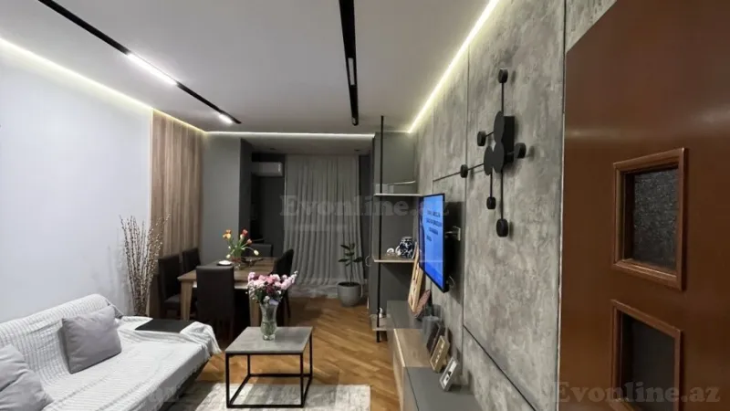 Satılır 2 otaqlı Mənzil Köhnə tikili 55 m² Yasamal r.
