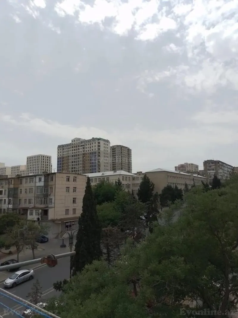 Satılır 2 otaqlı Mənzil Köhnə tikili 45 m² Elmlər Akademiyası m. - şəkil 3