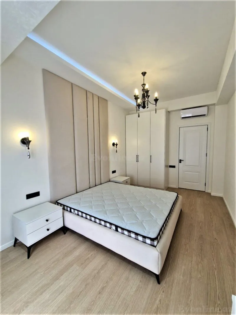 Kirayə verilir 3 otaqlı Mənzil Yeni tikili 130 m² Xətai r. - şəkil 9