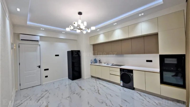 Kirayə verilir 3 otaqlı Mənzil Yeni tikili 130 m² Xətai r. - şəkil 12