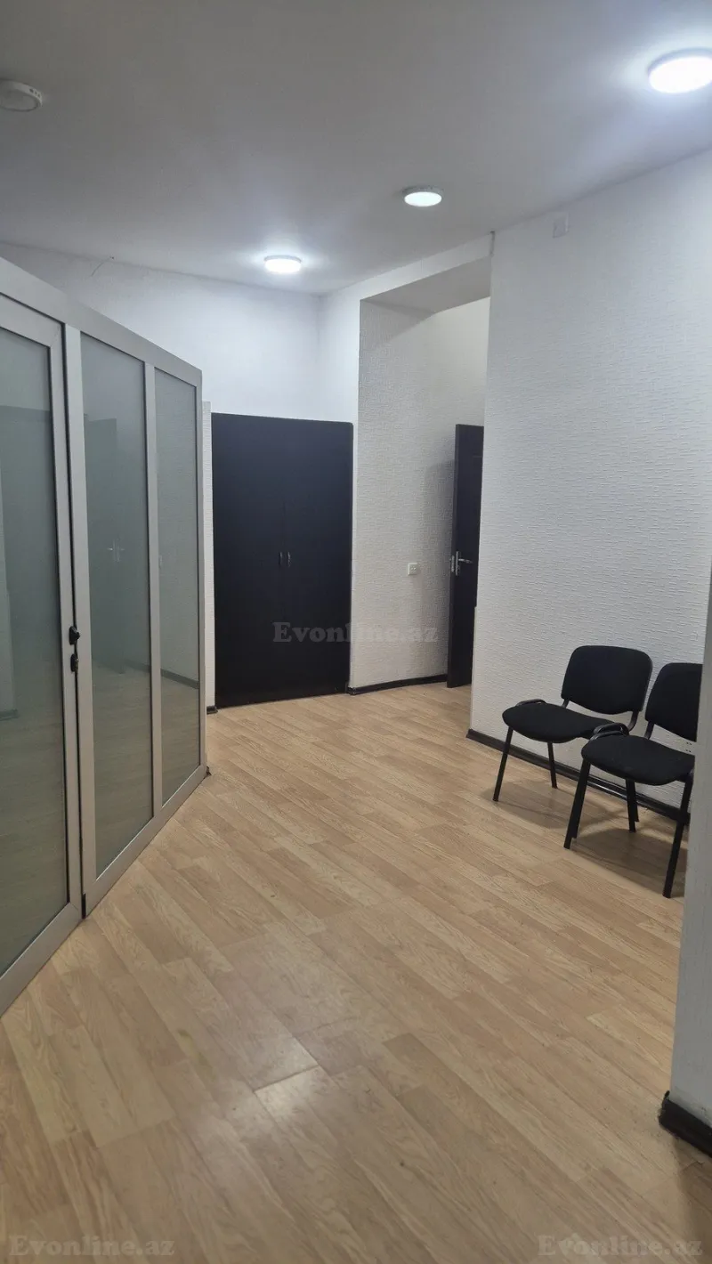 Kirayə verilir Ofis 112 m² Nəsimi r. - şəkil 3