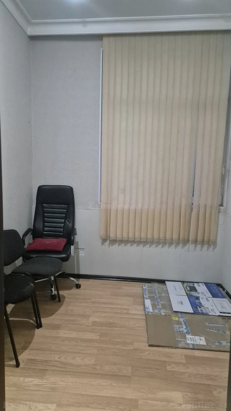 Kirayə verilir Ofis 112 m² Nəsimi r. - şəkil 10