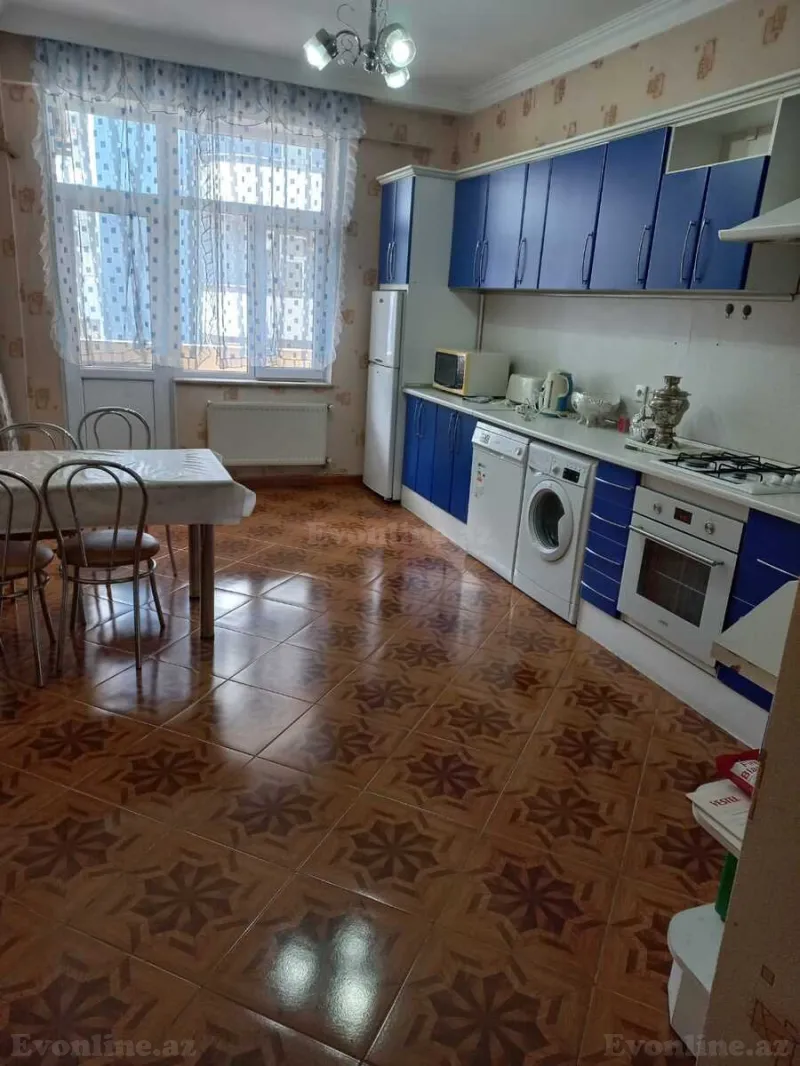 Kirayə verilir 3 otaqlı Mənzil Yeni tikili 140 m² Nizami m. - şəkil 8