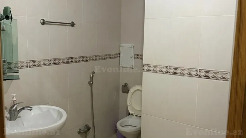 Kirayə verilir 4 otaqlı Mənzil Yeni tikili 174 m² Nərimanov r. - şəkil 3