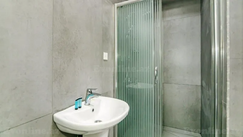 Kirayə verilir 5 otaqlı Mənzil Yeni tikili 214 m² Sahil m. - şəkil 3