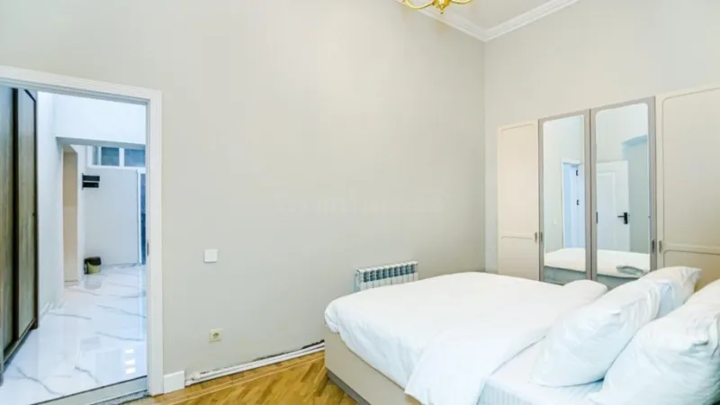 Kirayə verilir 5 otaqlı Mənzil Yeni tikili 214 m² Sahil m. - şəkil 6
