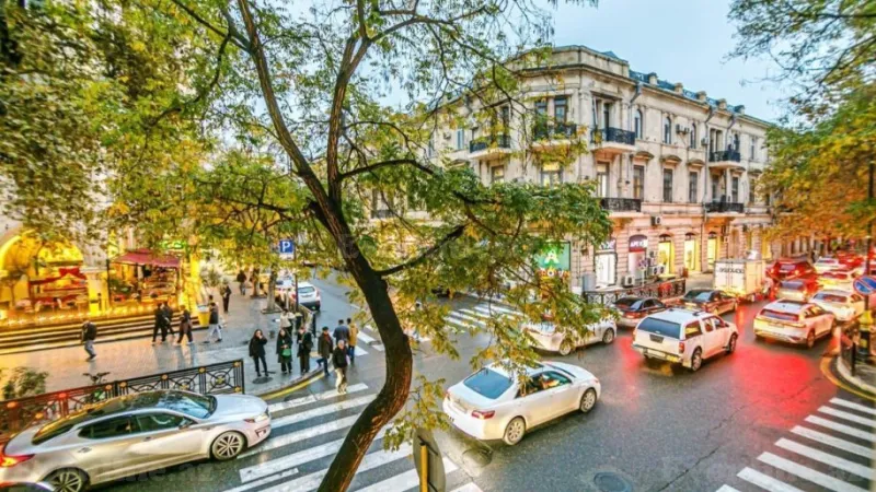 Kirayə verilir 5 otaqlı Mənzil Yeni tikili 214 m² Sahil m. - şəkil 14