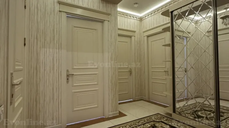 Kirayə verilir 3 otaqlı Mənzil Yeni tikili 111 m² 4-cü mikrorayon