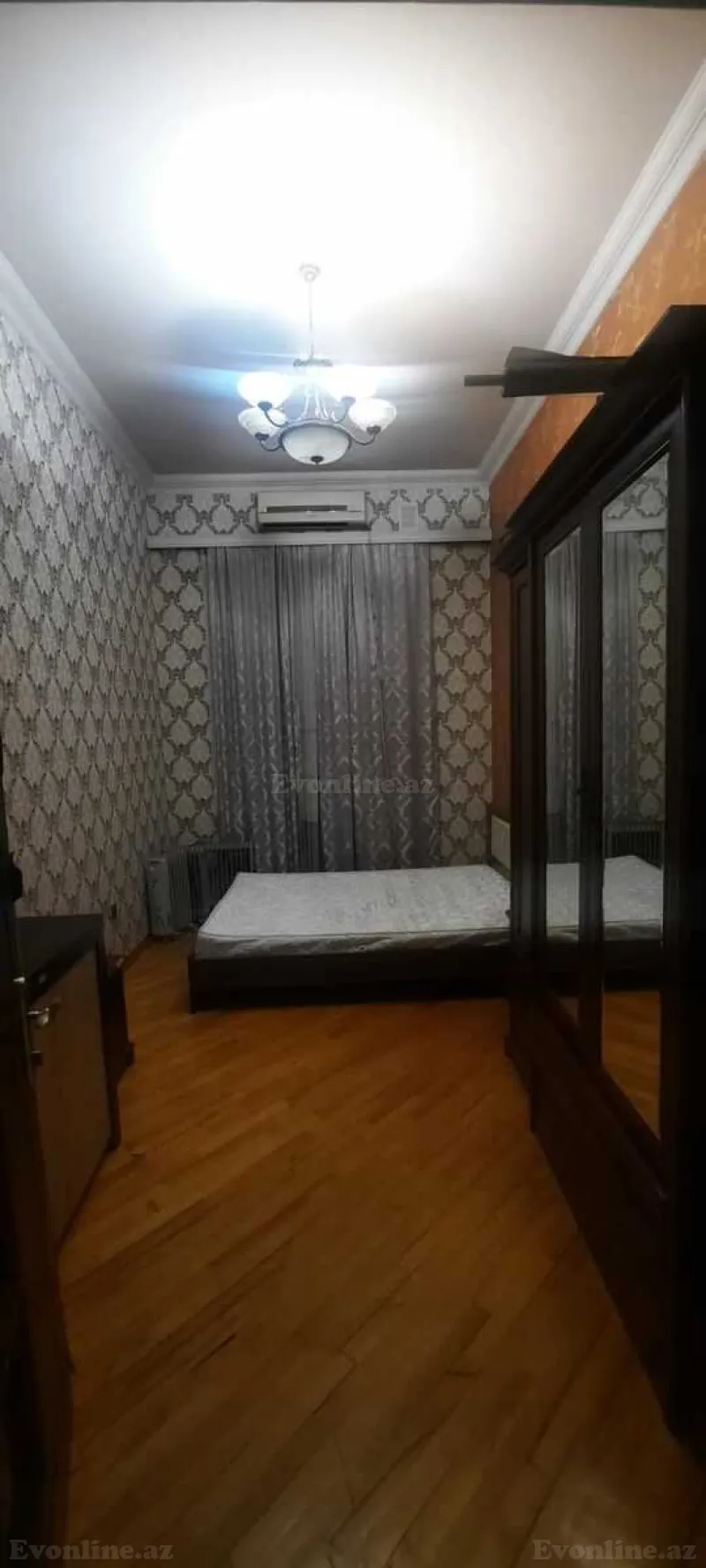 Satılır 3 otaqlı Mənzil Köhnə tikili 70 m² Elmlər Akademiyası m. - şəkil 5