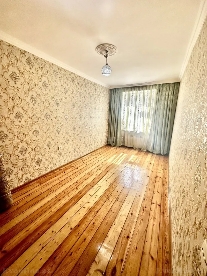 Satılır 2 otaqlı Mənzil Köhnə tikili 48 m² Qara Qarayev m.