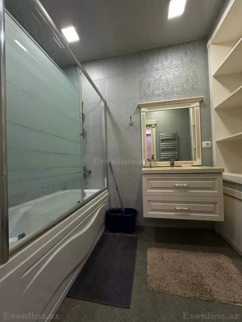 Kirayə verilir 3 otaqlı Mənzil Yeni tikili 138 m² Xətai r. - şəkil 9