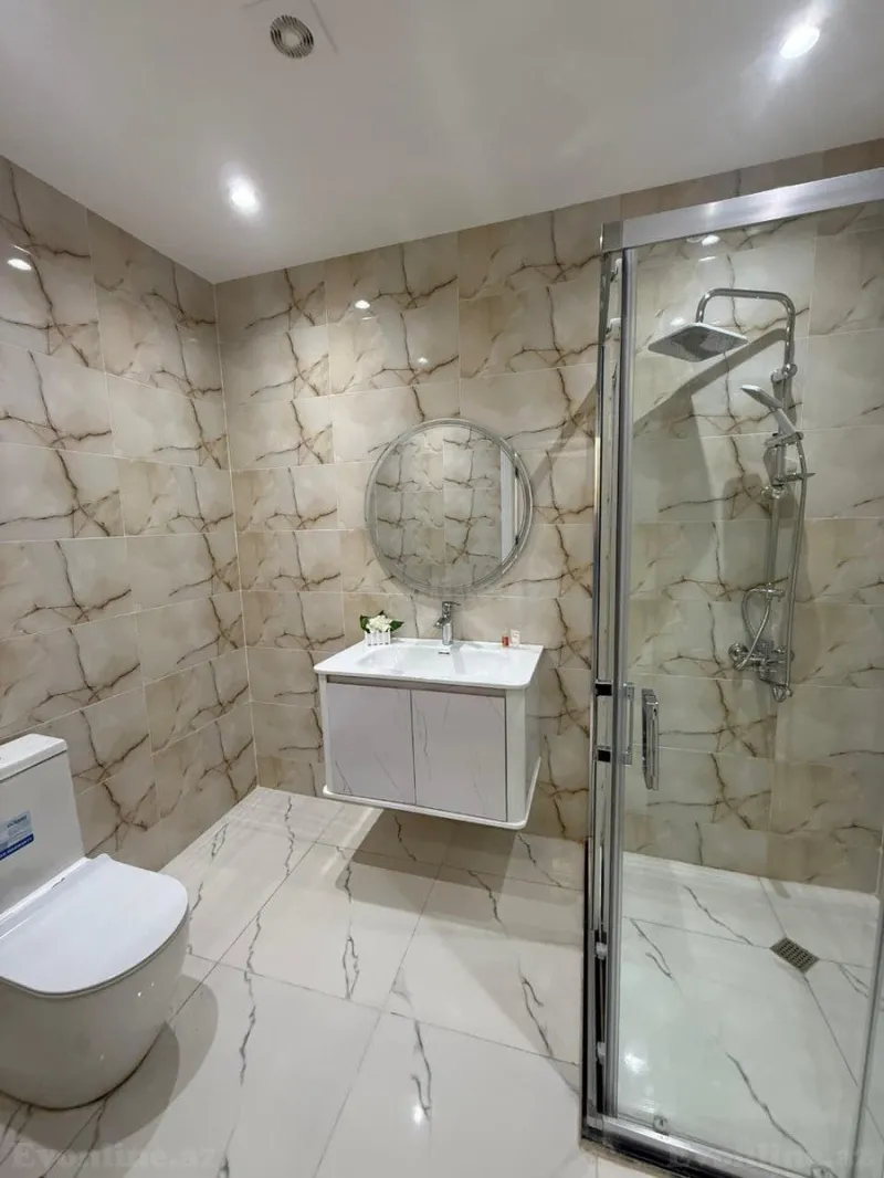 Satılır 2 otaqlı Mənzil Yeni tikili 105 m² 8 Noyabr m. - şəkil 13