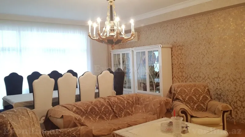 Satılır 3 otaqlı Mənzil Yeni tikili 190 m² Sahil m.