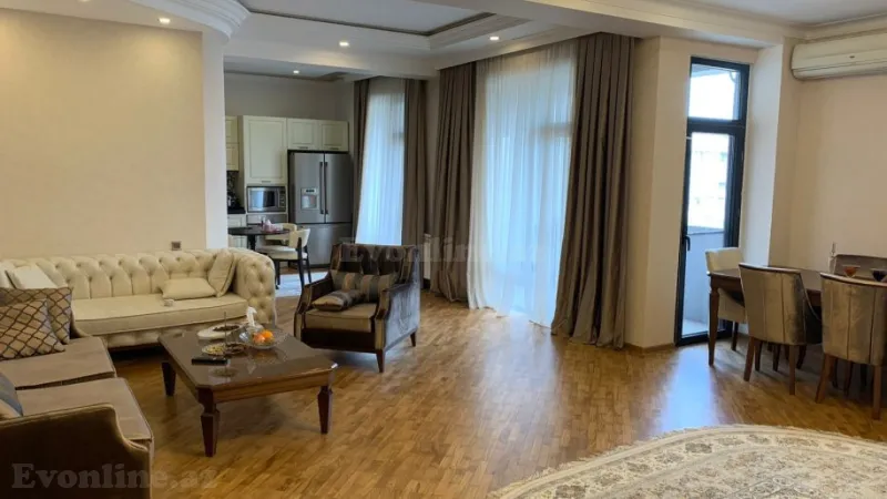 Satılır 4 otaqlı Mənzil Yeni tikili 203 m² Gənclik m. - şəkil 2