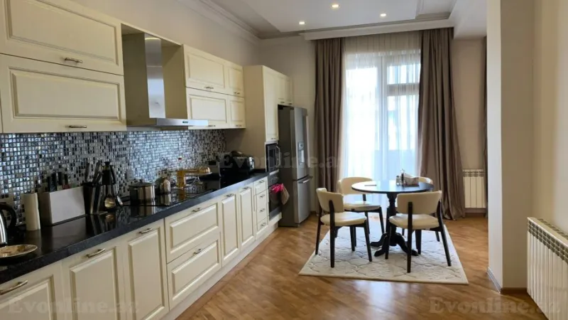 Satılır 4 otaqlı Mənzil Yeni tikili 203 m² Gənclik m. - şəkil 10