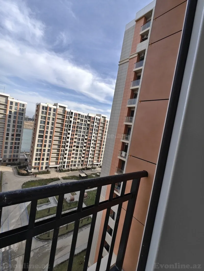 Satılır 2 otaqlı Mənzil Yeni tikili 72.5 m² Yasamal - şəkil 2